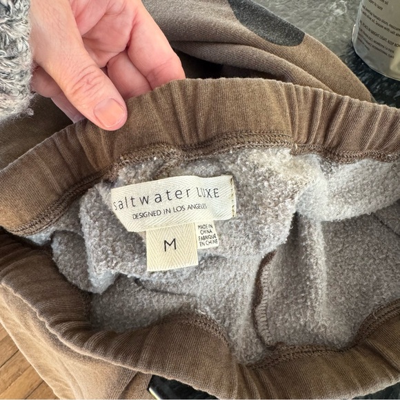 Saltwater Luxe Lounge Set Brown Heart Kevvy Sweatshirt and Elara Pants S / M - Picture 12 of 13